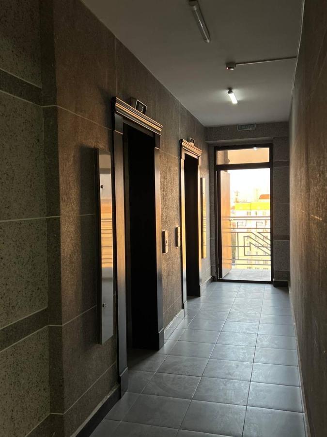 Apartment With City View On Sydykova St. 123 Бішкек Екстер'єр фото